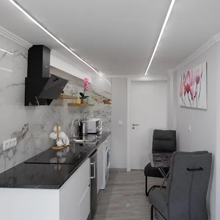 Casa Da Mae Santana (Madeira)