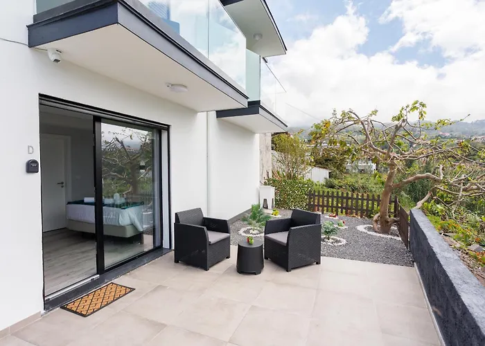 Casa Da Mae 桑塔纳