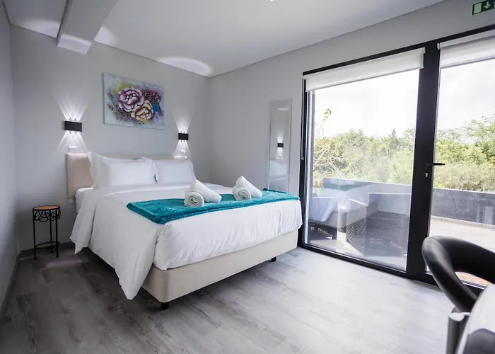 Casa Da Mae 桑塔纳